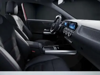 Photo 9 Mercedes GLA 200 d AMG Line