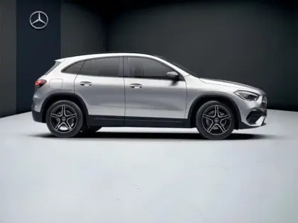 Photo 17 Mercedes GLA 250 e AMG Line