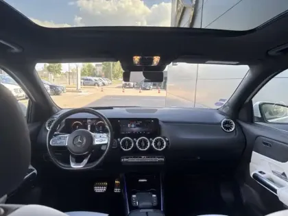 Photo 10 Mercedes GLA 250 e AMG Line