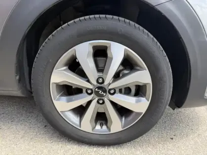 Photo 17 Kia Stonic 1.0 T-GDi 100 ch BVM6 Active