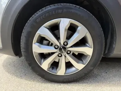 Photo 13 Kia Stonic 1.0 T-GDi 100 ch BVM6 Active