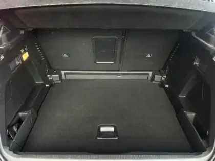 Photo 5 Peugeot 3008  1.2 Essence 130ch S&S Allure EAT8