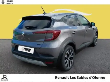 Photo 11 Renault Captur  1.6 E-Tech hybride 145ch Evolution