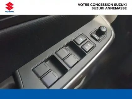 Photo 8 Suzuki Swift  1.2 Dualjet Hybrid 83ch Pack AllGrip