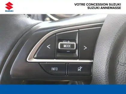 Photo 10 Suzuki Swift  1.2 Dualjet Hybrid 83ch Pack AllGrip