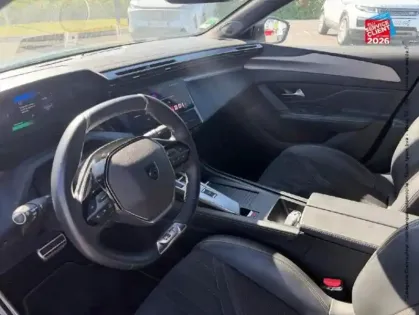 Photo 14 Peugeot 408  PHEV 225ch GT e-EAT8