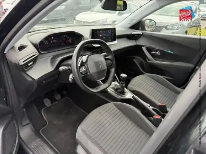 Photo 14 Peugeot 2008  1.2 PureTech 130ch S&S Style