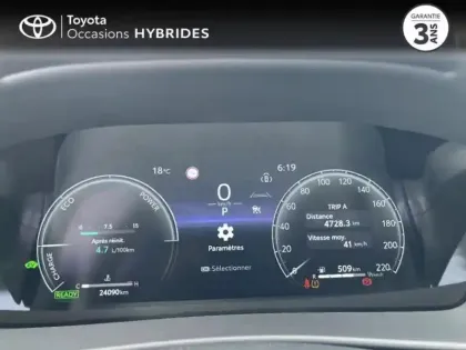 Photo 13 Toyota C-HR  1.8 Hybride 140ch Design NG23