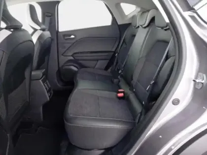 Photo 11 Renault Captur  1.3 TCe mild hybrid 140ch Techno