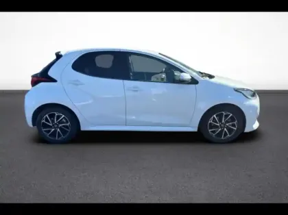 Photo 6 Toyota Yaris  116h Design 5p MY22