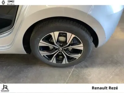 Photo 7 Renault Clio  1.6 E-Tech hybride 145ch Evolution