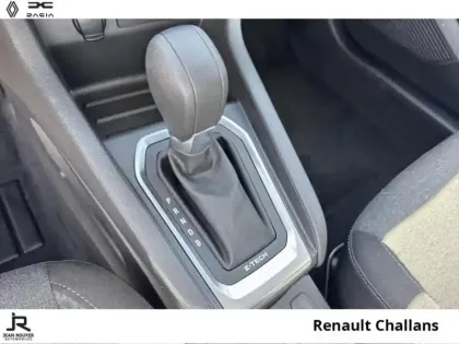 Photo 5 Renault Clio  1.6 E-Tech hybride 140ch Business -21N