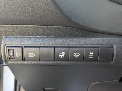Photo 10 Suzuki Swace  1.8 Hybrid 122ch Privilège