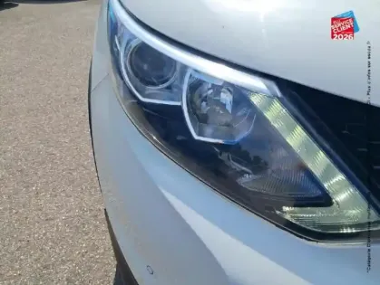Photo 12 Nissan Qashqai  1.2 DIG-T 115ch N-Connecta