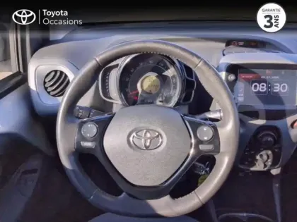 Photo 8 Toyota Aygo  1.0 VVT-i 72ch x-play x-app 5p MC18