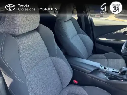 Photo 5 Toyota C-HR  2.0 Hybride Rechargeable 225ch Graphic MY26
