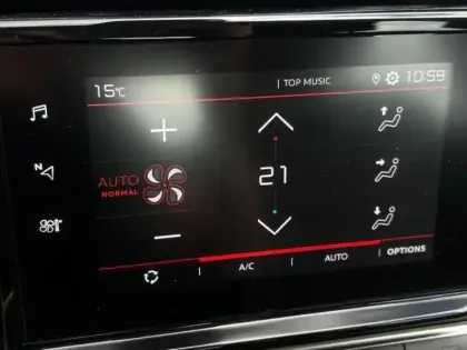 Photo 12 Citroën C3  1.2 Essence 83ch S&S Feel Pack / ELIGIBLE LOA