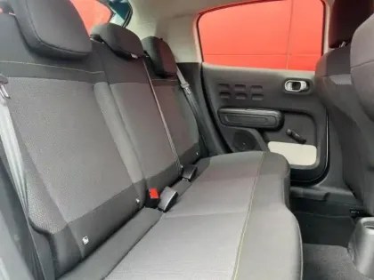 Photo 9 Citroën C3  1.2 Essence 83ch S&S Feel Pack / ELIGIBLE LOA