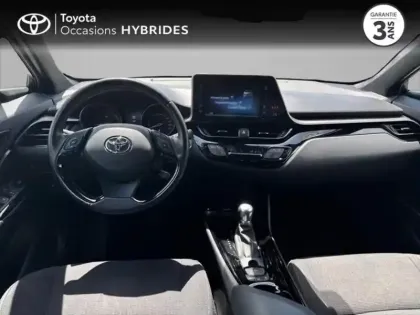 Photo 7 Toyota C-HR  122h Edition 2WD E-CVT RC18