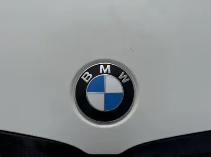 Photo 14 BMW Serie 3 Série 3 Touring 318dA MH 150ch M Sport