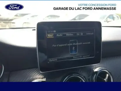 Photo 10 Mercedes GLA  180 d Intuition