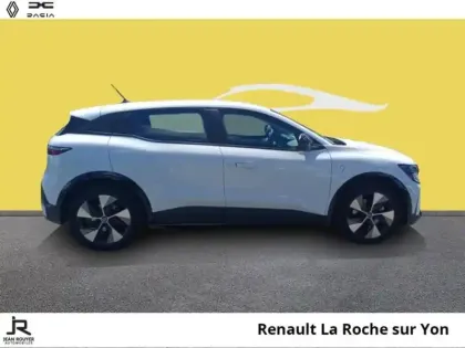 Photo 12 Renault Megane  E-Tech Electric EV40 130ch Equilibre standard charge