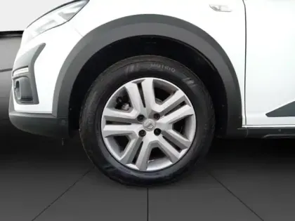 Photo 10 Dacia Sandero  1.0 ECO-G 100ch Stepway Confort -22
