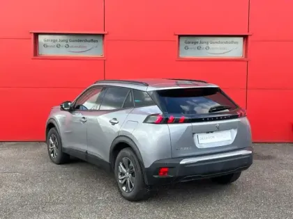 Photo 6 Peugeot 2008  e- 136ch Style