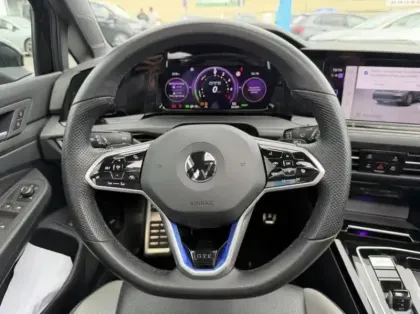 Photo 13 Volkswagen Golf  1.4 eHybrid 245ch GTE DSG6