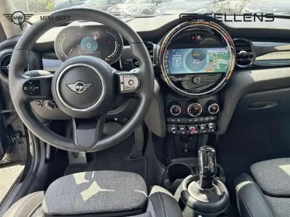 Photo 6 Mini Mini  5 Portes Cooper 136ch Edition Premium Plus BVA7