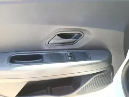 Photo 14 Dacia Sandero  1.0 SCe 65ch Essential