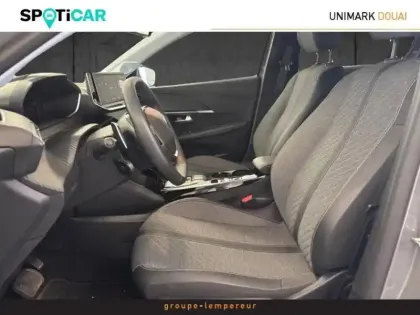Photo 8 Peugeot 208  1.2 Hybrid 100ch Allure e-DCS6