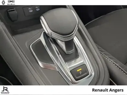 Photo 5 Renault Symbioz  1.6 E-Tech full hybrid 145ch Iconic
