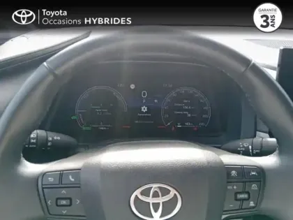 Photo 12 Toyota C-HR  1.8 Hybride 140ch Dynamic MY25