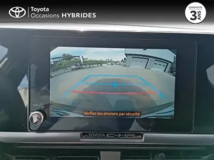 Photo 11 Toyota C-HR  1.8 Hybride 140ch Dynamic MY25