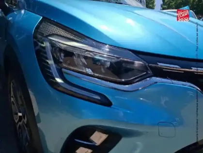 Photo 12 Renault Captur  1.5 Blue dCi 115ch Intens EDC