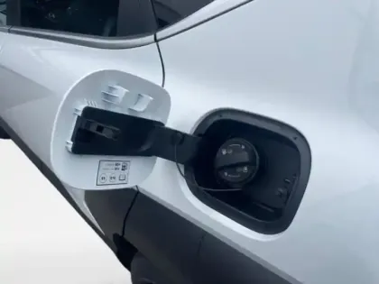 Photo 9 Hyundai Kona  1.6 GDi 129ch Hybrid Executive DCT-6