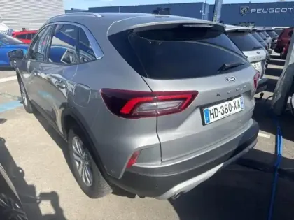 Photo 6 Ford Kuga  2.5 Duratec 180 ch Hybrid FlexiFuel Titanium Business Powershift