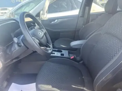 Photo 9 Ford Kuga  2.5 Duratec 180 ch Hybrid FlexiFuel Titanium Business Powershift