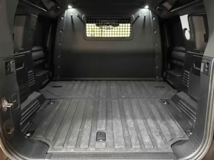 Photo 5 Land rover Defender  110 3.0 D250 Hard Top S