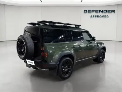 Photo 7 Land rover Defender  110 3.0 D250 Hard Top S
