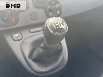 Photo 7 Fiat Panda  1.0 70ch BSG S&S City