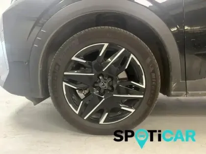 Photo 11 Peugeot 5008  Hybrid 145ch GT e-DCS6