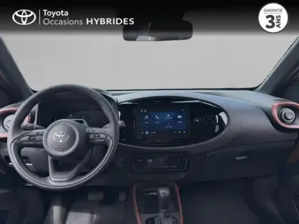 Photo 7 Toyota Aygo  X 116h Graphic