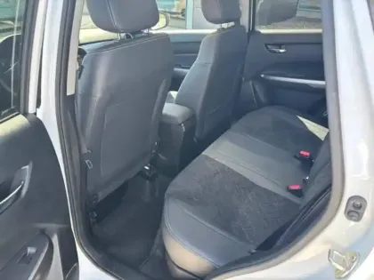 Photo 14 Suzuki Vitara  1.4 Boosterjet Hybrid 129ch Style