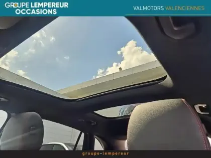 Photo 9 Mercedes GLA  180 d 116ch AMG Line 8G-DCT