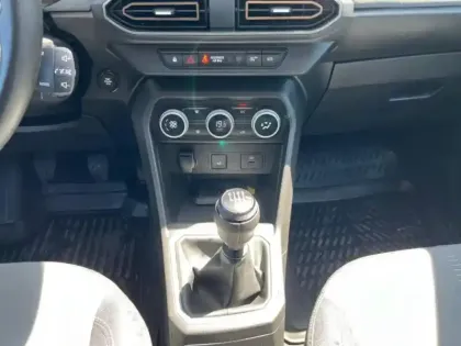 Photo 10 Dacia Jogger  1.0 ECO-G 100ch Extreme+ 5 places