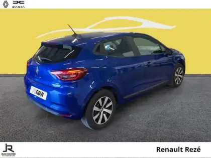 Photo 11 Renault Clio  1.6 E-Tech hybride 145ch Equilibre