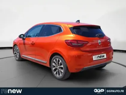 Photo 8 Renault Clio  1.6 E-Tech hybride 145ch Techno