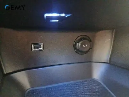 Photo 41 Peugeot 5008  PureTech 130ch S&S EAT8